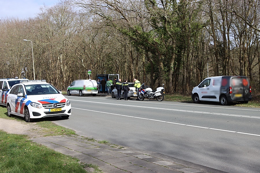 Kop-staartbotsing op de Gooweg in Noordwijkerhout
